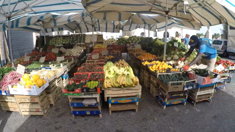 Il mercato di ortigia Siracusa - Fai shopping in negozi locali